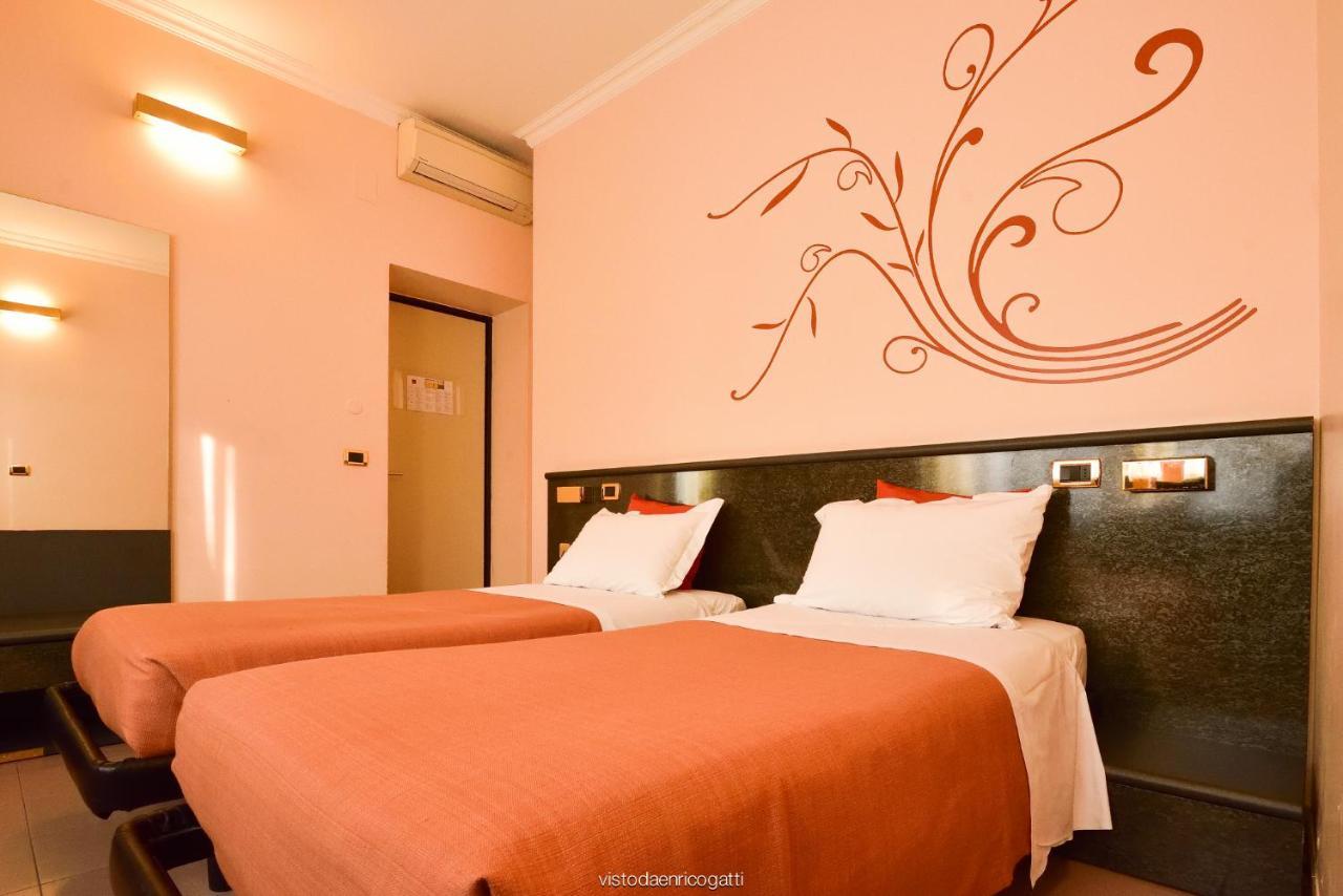 Hotel Quo Vadis Udine Esterno foto