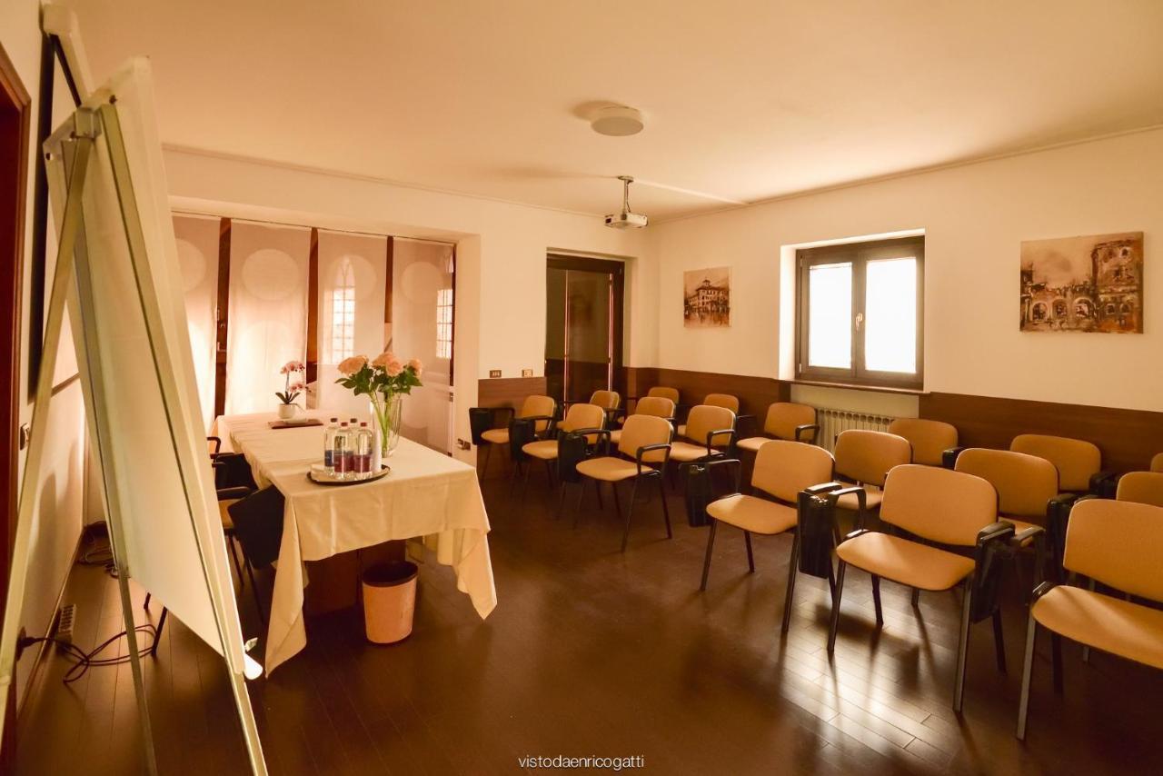 Hotel Quo Vadis Udine Esterno foto